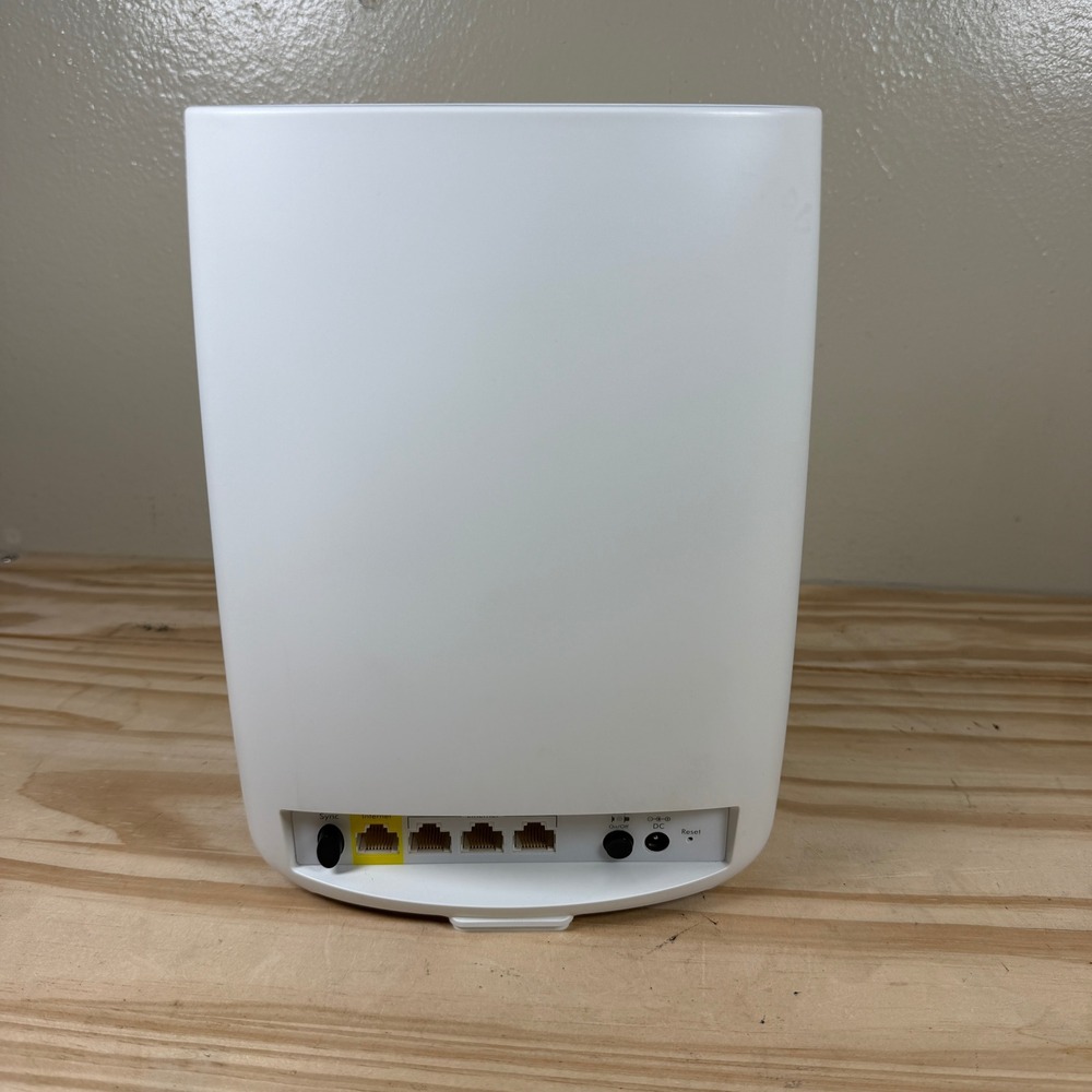 NETGEAR Orbi Router RBR50v2 White Home Mesh WiFi Tri-band AC3000 - Picture 4 of 7